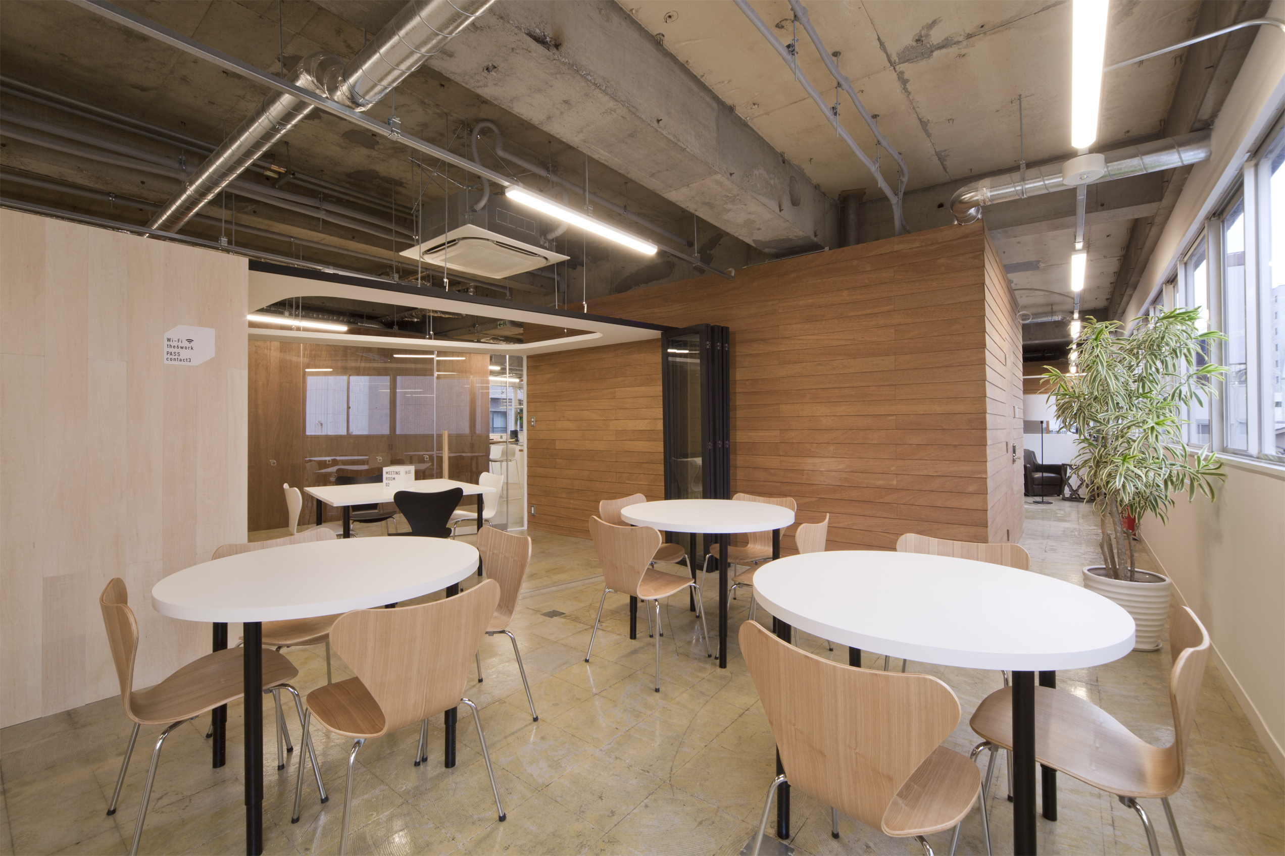 WORKLOUNGE | THE6 | 仙台のシェアオフィス、コワーキングスペース